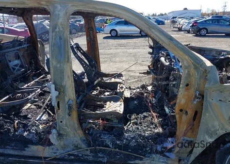 2021 GMC Sierra 1500 4Wd Short Box Denali from USA, damaged, VIN 3GTU9FELXMG140183